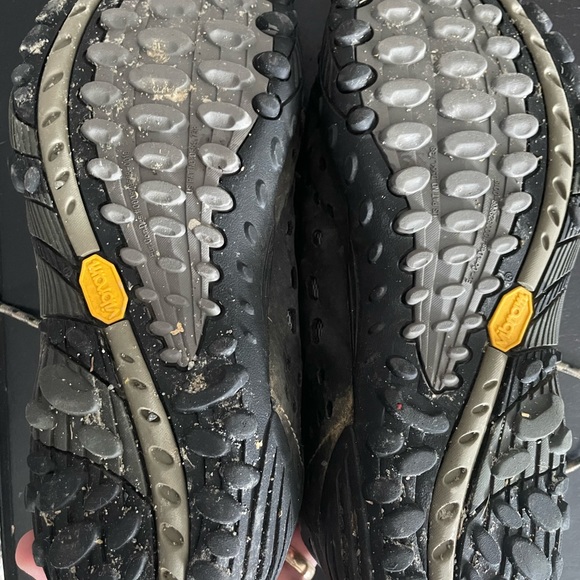 Merrell hiking shoes - Picture 4 of 5
